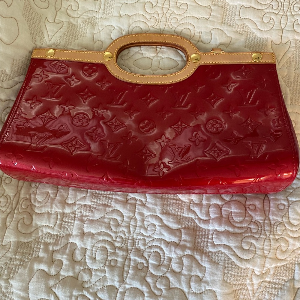 💎💯% Auth  Louis Vuitton💎